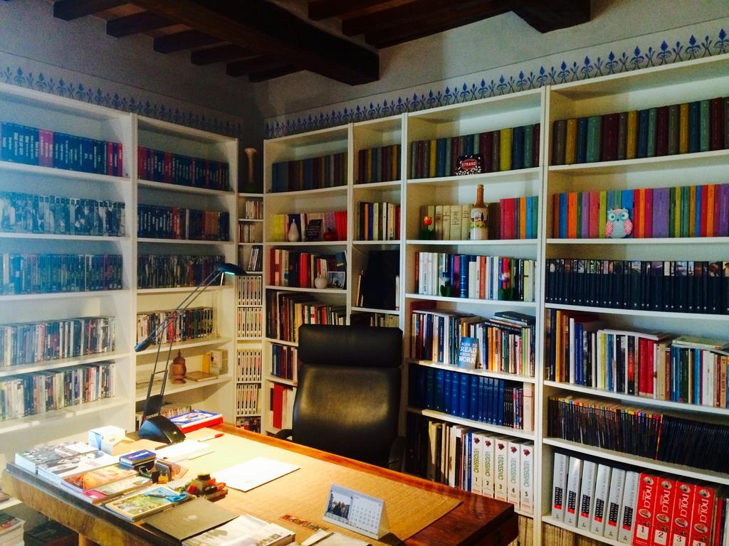 Le Antiche Mura Semproniano Bagian luar foto